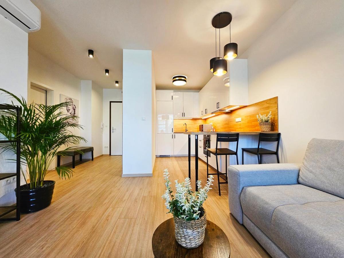 2 Room Apartment, New Building, Bosakova Street, 29 Братислава Экстерьер фото